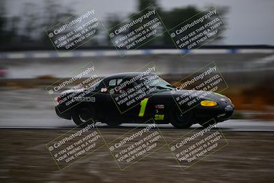 media/Nov-15-2025-CalClub SCCA (Sat) [[7bfa5a7151]]/Race/Group 4/